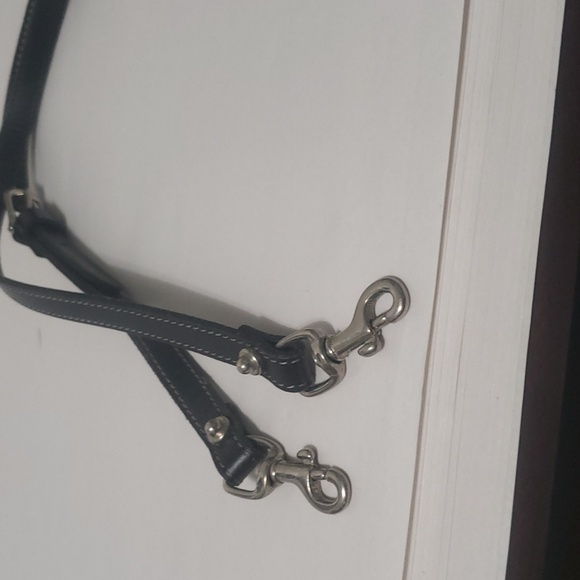 Dooney & Bourke Vinyl Coated Bamboo Handles Tote/ Shoulder Bag - Picture 14 of 15